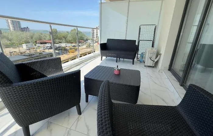 Sea Breeze Casa Del Mar Διαμέρισμα *